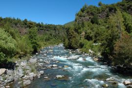 Lais Puzzle - Radal Siete Tazas Nationalpark Curicó Chile: Wasserfälle, Naturwald, Naturfluss, klares Wasser, Urwald - 2.000 Teile