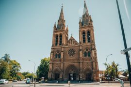 Lais Puzzle - St. Peter's Kathedrale von Adelaide, Südaustralien - 2.000 Teile