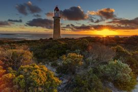 Lais Puzzle - Schöner Sonnenuntergang über Cape Du Couedic Lighthouse. Flinders Chase National Park. Kangaroo Island. Südaustralien - 2.000 Teile
