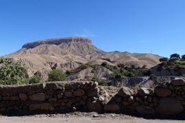Lais Puzzle - Blick auf den Cerro Baúl (Stamm-Berg) vom Moquegua-Tal (südliche peruanische Wüste) - 2.000 Teile