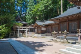 Lais Puzzle - Sakurayama Hachimangu-Schrein, Japan - 2.000 Teile