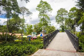 Lais Puzzle - Montenegro, Quindío / Kolumbien - 2.000 Teile