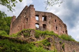 Lais Puzzle - Ruine der Burg Freienstein in Gammelsbach, Oberzent im Odenwald, Hessen, Deutschland - 2.000 Teile