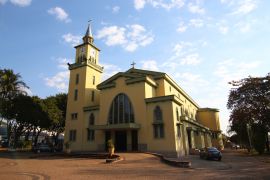 Lais Puzzle - Igreja do Carmo in der Stadt Ararquara, Bundesstaat Sao Paulo, Brasilien - 2.000 Teile