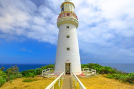 Lais Puzzle - Cape Otway Lighthouse an der Klippenkante entlang der Schiffswrack-Küste, ist eine Attraktion an der Great Ocean Road in Victoria, Australien - 2.000 Teile