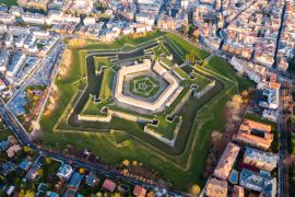 Lais Puzzle - Luftaufnahme der Zitadelle von Jaca, Spanien - 2.000 Teile