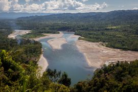 Lais Puzzle - Hohe Aussicht auf den Alta Madre de Dios-Fluss bei Atalaya in Peru - 2.000 Teile
