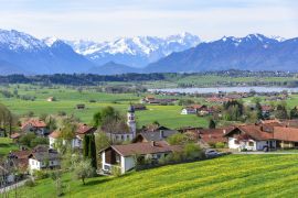 Lais Puzzle - Blick über Aidling zum Riegsee und ins Zugspitz-Massiv - 2.000 Teile