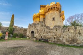 Lais Puzzle - Mittelalterliche Landschaft in der verlassenen Stadt Granadilla, Extremadura, Spanien - 2.000 Teile