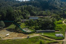 Lais Puzzle - La Catedral: Im Inneren des luxuriösen Gefängnisses, das sich Pablo Escobar in Kolumbien bauen ließ - 2.000 Teile