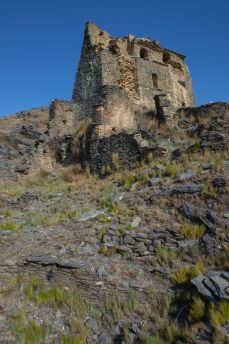 Lais Puzzle - Susupillo. Ruine eines Inka-Tempels. Peru. Anden. Region Huánuco, Provinz Huamalíes, Distrikt Tantamayo - 2.000 Teile