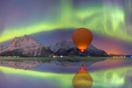 Lais Puzzle - Heißluftballon über Tromsö, Norwegen, mit spektakulärem Nordlicht - 2.000 Teile