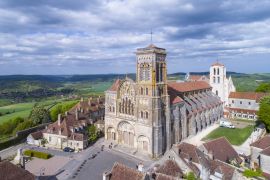 Lais Puzzle - Luftaufnahme von Vezelay, UNESCO-Welterbe, Burgund, Frankreich - 2.000 Teile