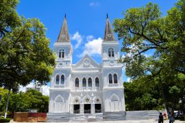 Lais Puzzle - Aracaju, Sergipe, Brasilien: Metropolitan-Kathedrale von Aracaju. - 2.000 Teile
