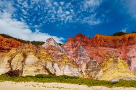 Lais Puzzle - Bunte Klippen an den Stränden von Coruripe, Alagoas, Brasilien - 2.000 Teile