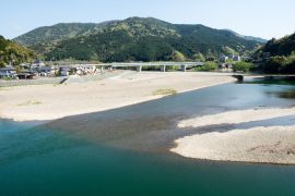 Lais Puzzle - Hijikawa-Fluss, Japan - 2.000 Teile