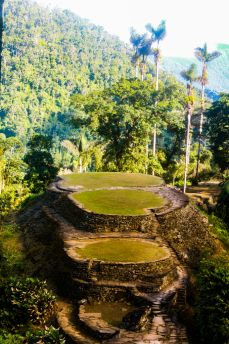 Lais Puzzle - Hauptterrassen in aller Wärme der verlorenen Stadt (indigener Name Teyuna), Sierra Nevada de Santa Marta, Magdalena, Kolumbien - 2.000 Teile