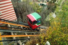 Lais Puzzle - Klippenbahn in Valparaiso, Chile - 2.000 Teile