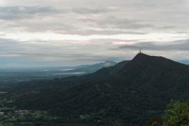 Lais Puzzle - Yopal Berg Hügel el Venado, Kolumbien - 2.000 Teile