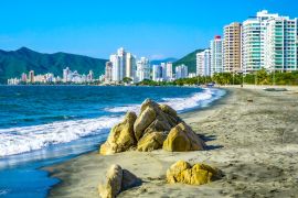 Lais Puzzle - Schöner Salguero Strand in Santa Marta, Kolumbien - 2.000 Teile