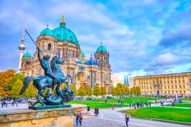 Lais Puzzle - Blick auf die Ansicht des Lustgartenparks in Berlin, Deutschland - 2.000 Teile