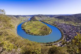 Lais Puzzle - Blick auf die Moselschleife in der Nähe der Ortschaft Bremm, Landkreis Cochem-Zell, Mosel, Rheinland-Pfalz, Deutschland. - 2.000 Teile