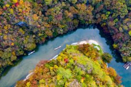 Lais Puzzle - Die Luftaufnahme der Geibikei-Schlucht in Iwate, Japan - 2.000 Teile