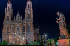 Lais Puzzle - Kathedrale von La Plata, Buenos Aires, Argentinien - 2.000 Teile