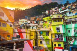 Lais Puzzle - Rio de Janeiro: Stadtzentrum und Favela, Brasilien - 2.000 Teile