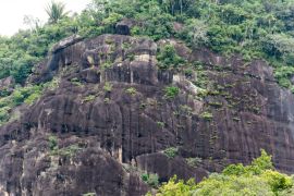 Lais Puzzle - El Tuparro Orinoco Park Felsformation Kolumbien - 2.000 Teile