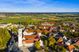 Lais Puzzle - Luftbild, Klosterkirche und Kloster Ursberg der Franziskaner St. Josefskongregation, Ursberg, Bayern, Deutschland - 2.000 Teile