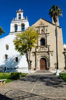 Lais Puzzle - Fassade des Tempels von Santa Maria Magdalena de Cuitzeo, Mexiko - 2.000 Teile