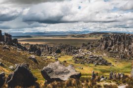 Lais Puzzle - Horizontales Panorama des Nationalreservats Huayllay, Peru - 2.000 Teile