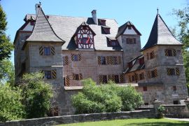 Lais Puzzle - Petzenschloss 90592 Schwarzenbruck Schloss Nürnberger Land Lichtenhof Schwarzachklamm Sehenswürdigkeit Herrensitz Petsches Petsche Petz Mittelfranken Historisch von Wanderweg Fachwerk Rundweg Adel - 2.000 Teile