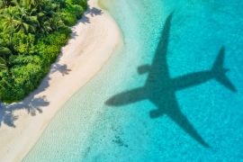 Lais Puzzle - Flugzeugschatten und Strand - 2.000 Teile