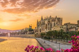 Lais Puzzle - Landschaft mit Kathedrale La Seu im Sonnenuntergang, Palma de Mallorca, Balearen, Spanien - 2.000 Teile