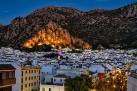 Lais Puzzle - Pueblo Blancos - Ermita de San Antonio in Ubrique, Cadiz, Andalusien - 2.000 Teile