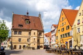 Lais Puzzle - Altes Rathaus und Marktplatz, Weissenburg in Bayern, Deutschland - 2.000 Teile