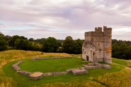 Lais Puzzle - Donnington Castle in der Nähe von Newbury in West Berkshire, England - 2.000 Teile
