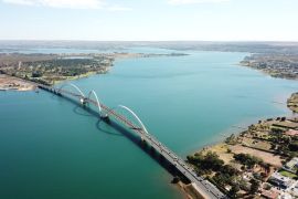 Lais Puzzle - Eine schöne Luftaufnahme der JK-Brücke in Brasilia, Brasilien - 2.000 Teile