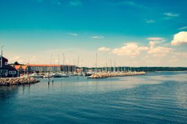 Lais Puzzle - Ein wunderschöner Blick auf den Jachthafen Juelsminde - Dänemark - Hedensted Kommune - 2.000 Teile