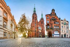 Lais Puzzle - Legnica, Polen. Blick auf die Kathedrale St. Peter und Paul der Apostel bei Sonnenaufgang - 2.000 Teile