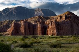 Lais Puzzle - Blick auf Los Castillos de Salta, Argentinien - 2.000 Teile