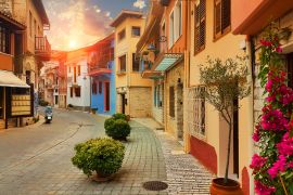 Lais Puzzle - Ioannina Stadt alte Fußgängerzone namens Soutsou Griechenland - 2.000 Teile