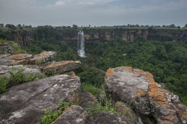 Lais Puzzle - Tamri Ghumar Wasserfall in der Nähe von Jagdalpur, Chhattisgarh, Indien - 2.000 Teile