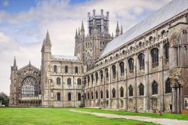 Lais Puzzle - Nordseite der Kathedrale von Ely, Cambridgeshire, England - 2.000 Teile