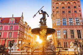 Lais Puzzle - Polen, Danzig, Berühmter Neptunbrunnen bei Sonnenuntergang. Beliebte Touristenattraktion und Reiseziel in Europa - 2.000 Teile
