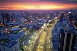 Lais Puzzle - Luftbildaufnahme der Stadt Cascavel Paraná Brasilien. Centro da cidade. Zentraler Park - 2.000 Teile