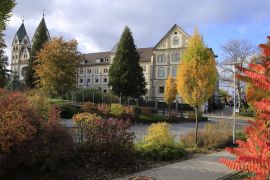 Lais Puzzle - Kloster, St. Bonifatius Kloster, Klosterpark, Hünfeld, Hessen, Deutschland - 2.000 Teile
