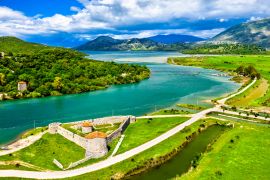 Lais Puzzle - Venezianisches Dreiecksschloss und der Vivari-Kanal bei Butrint in Albanien - 2.000 Teile